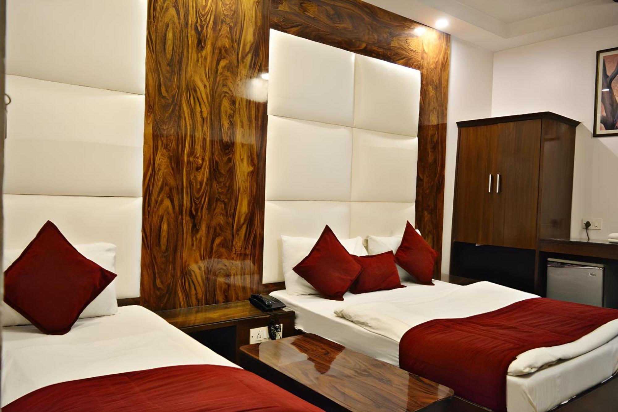 Hotel Sun International New Delhi Luaran gambar